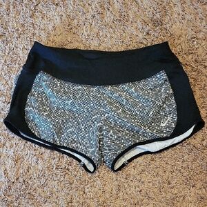 Nike Women's Black and White Dri-Fit Shorts